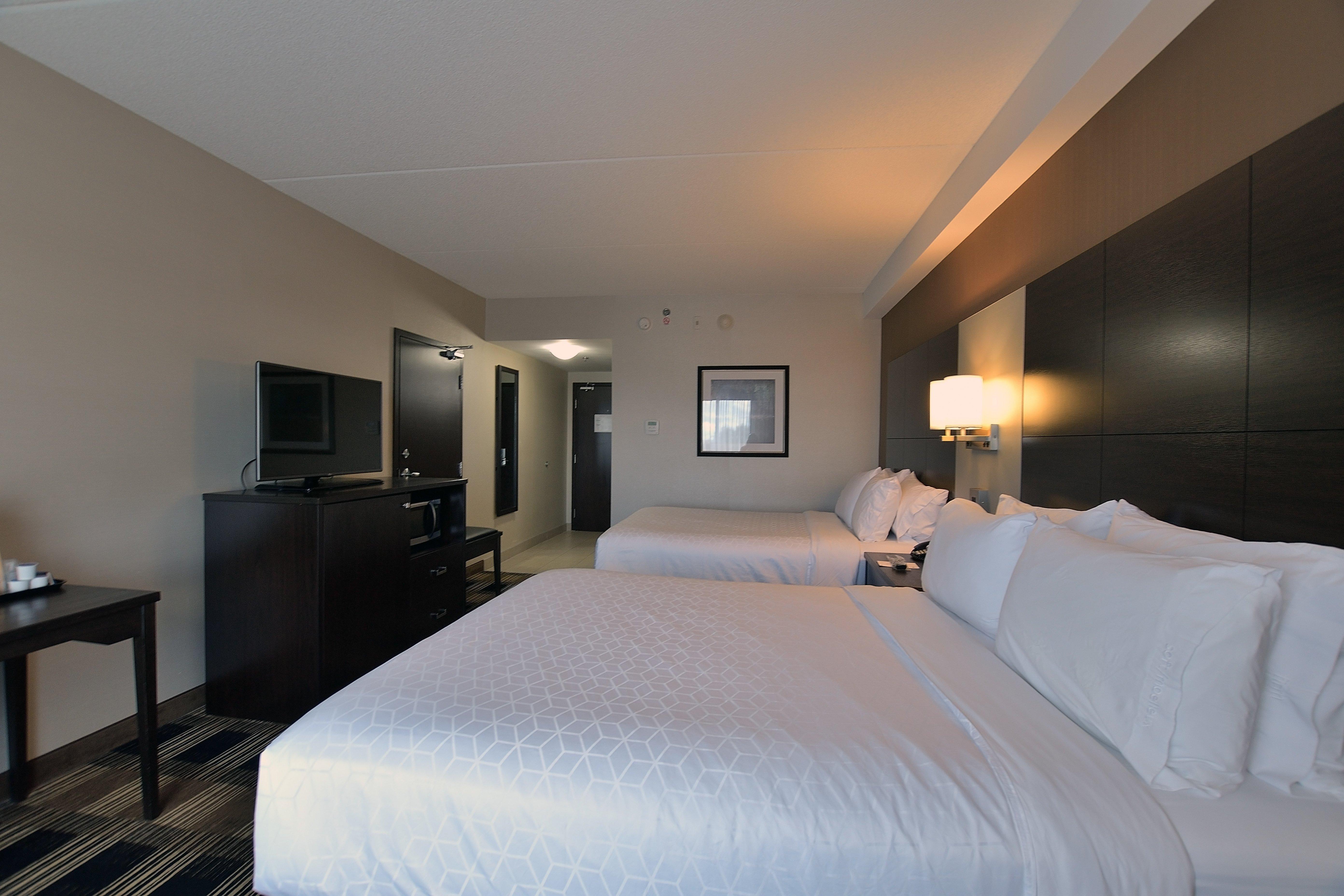 Holiday Inn Express & Suites Ottawa East-Orleans By Ihg Dış mekan fotoğraf