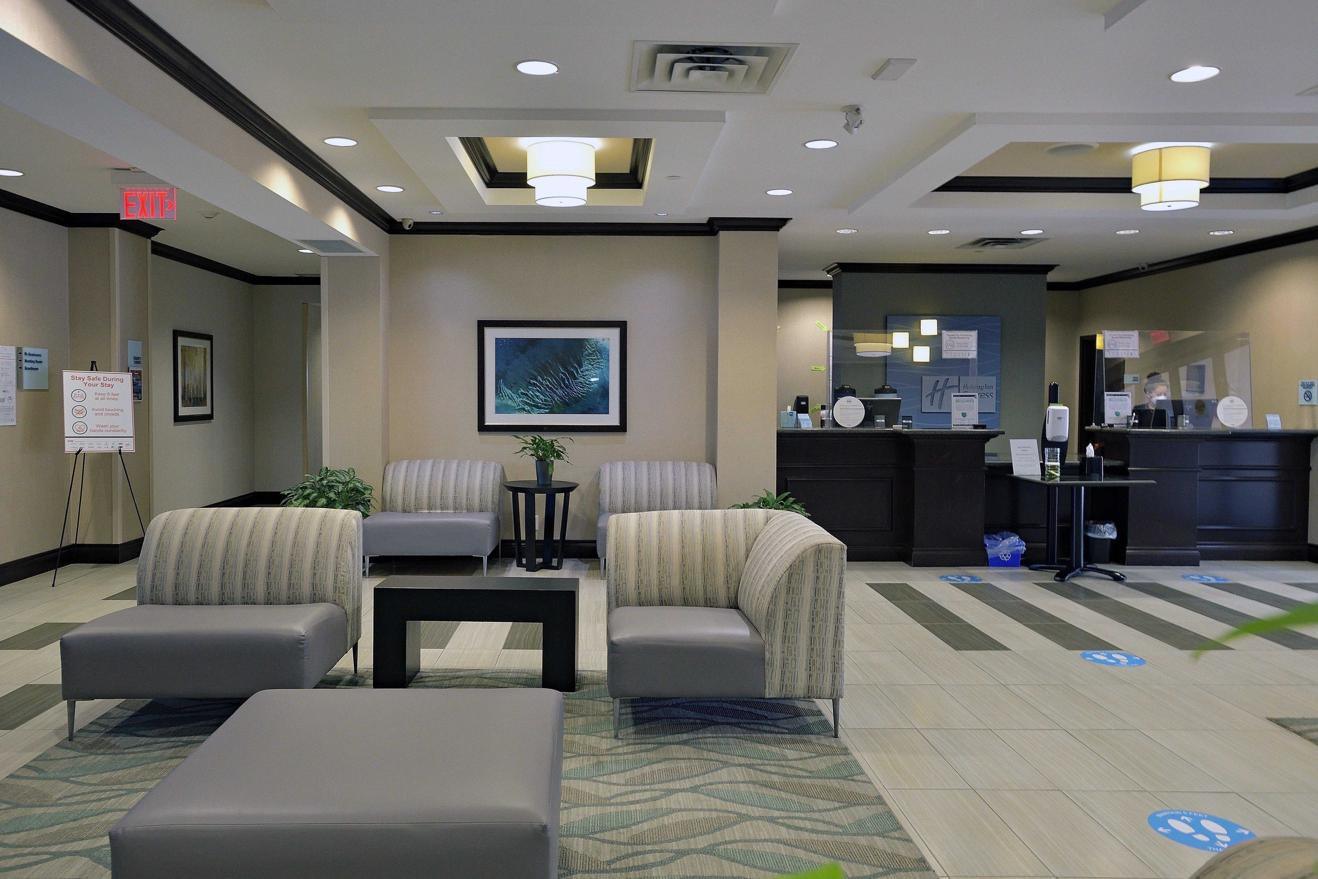 Holiday Inn Express & Suites Ottawa East-Orleans By Ihg Dış mekan fotoğraf
