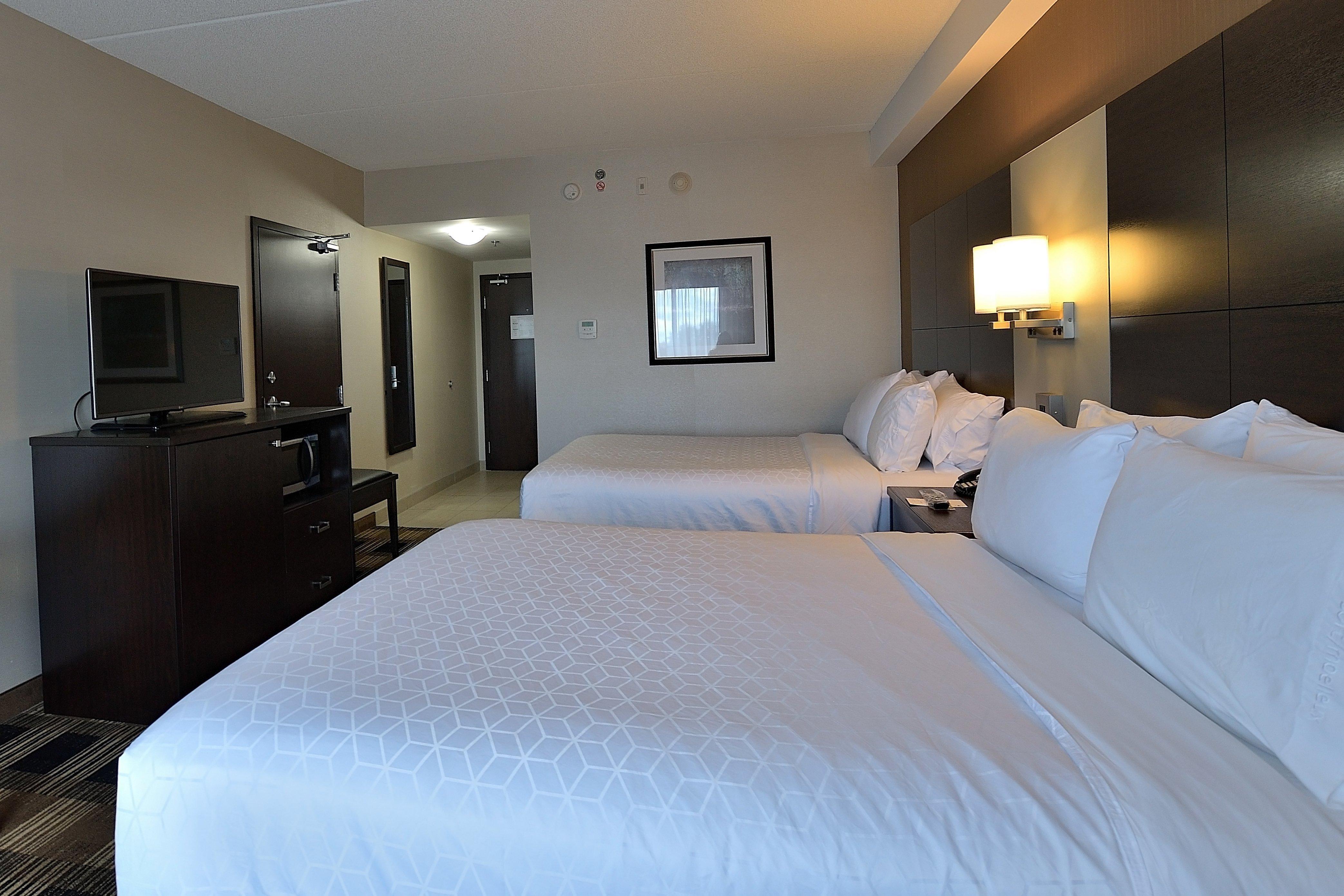 Holiday Inn Express & Suites Ottawa East-Orleans By Ihg Dış mekan fotoğraf