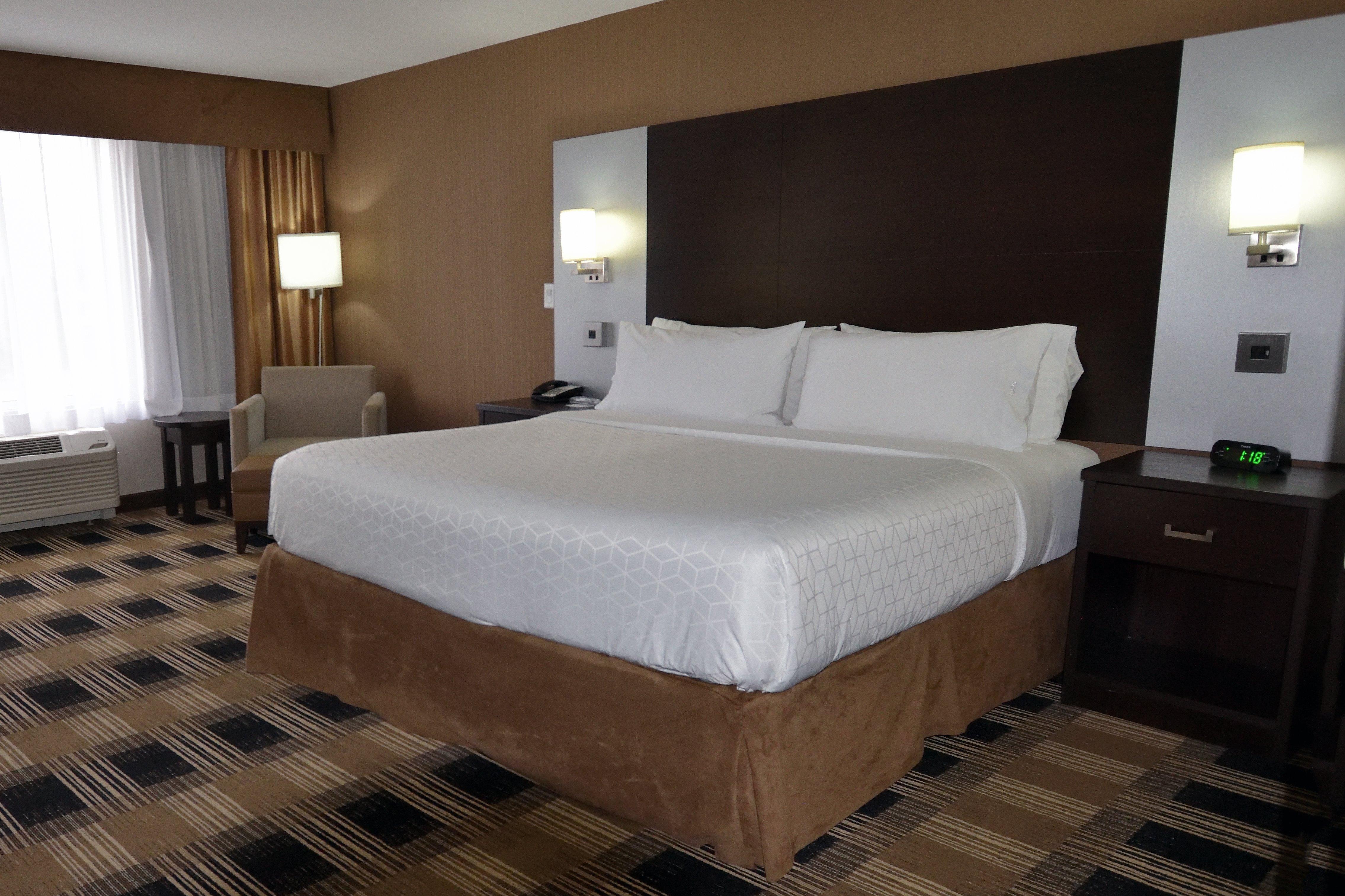 Holiday Inn Express & Suites Ottawa East-Orleans By Ihg Dış mekan fotoğraf