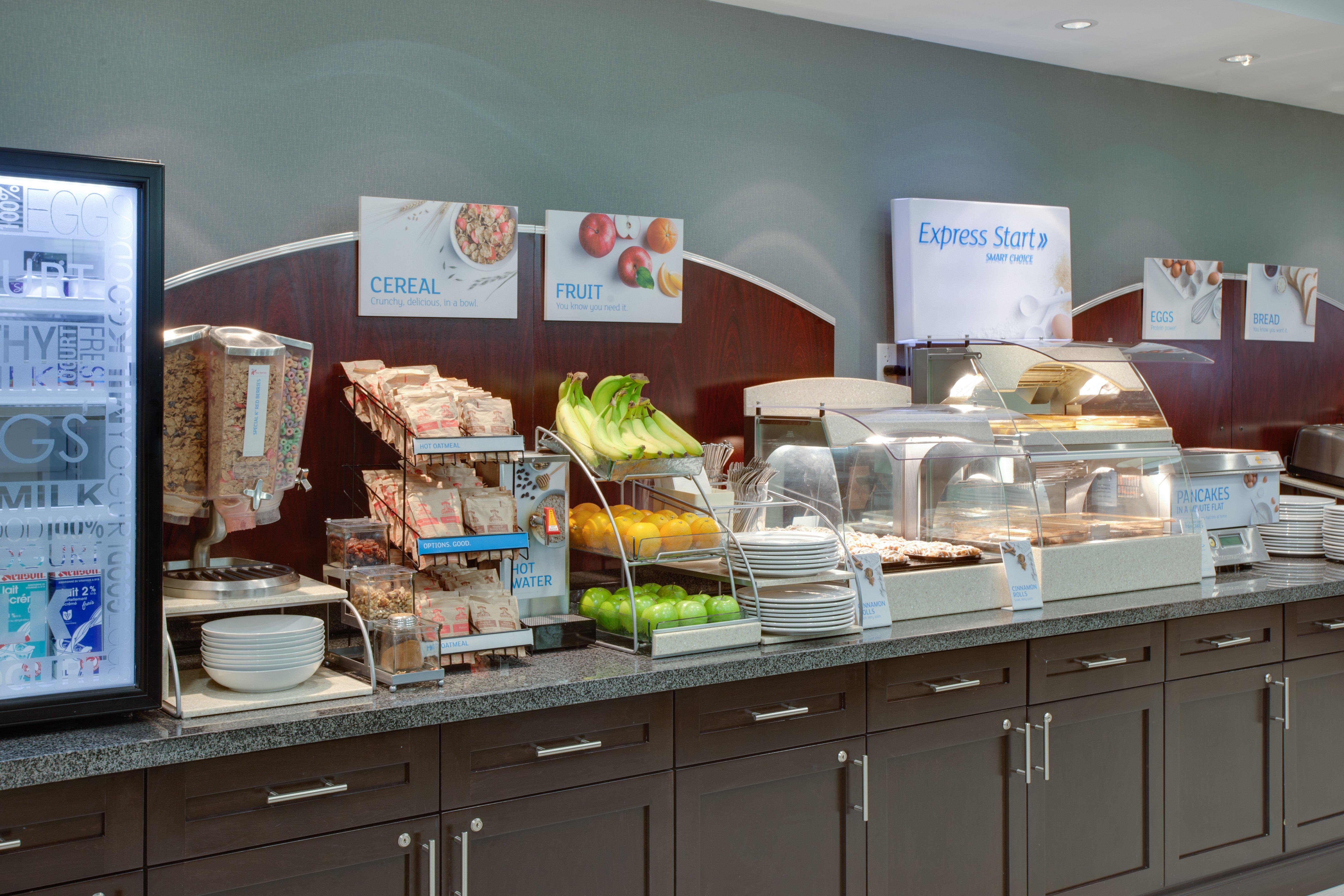Holiday Inn Express & Suites Ottawa East-Orleans By Ihg Dış mekan fotoğraf