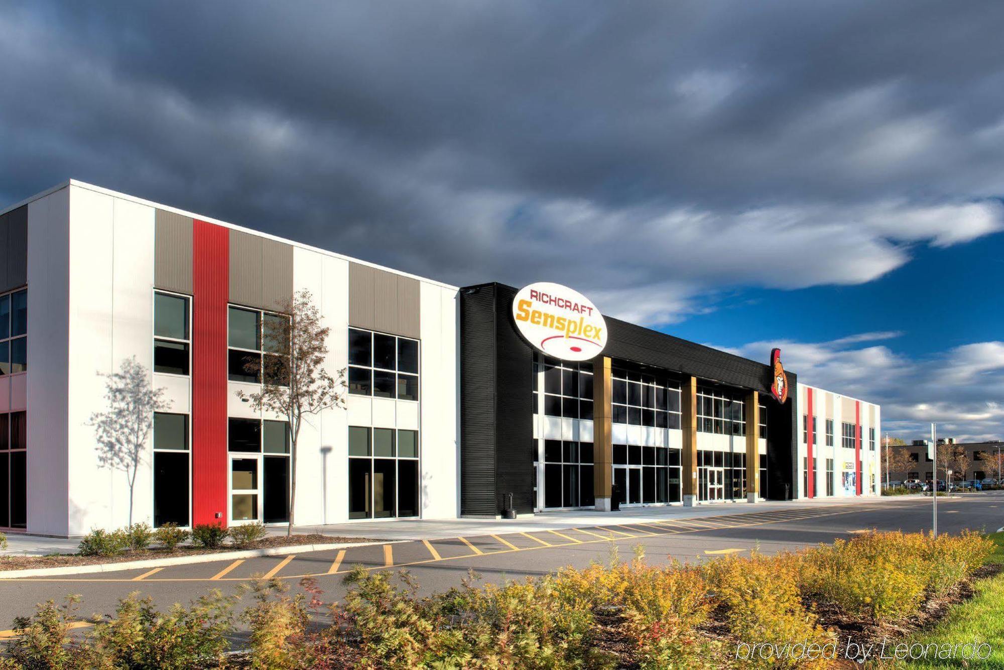Holiday Inn Express & Suites Ottawa East-Orleans By Ihg Dış mekan fotoğraf